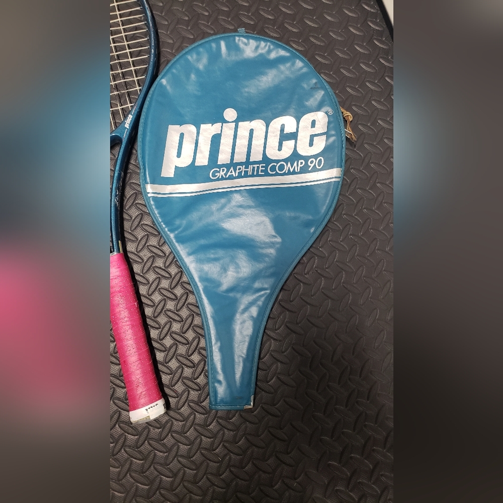 Prince Graphite Comp 90 Tennis Racket with Case - Picture 2 of 4